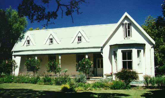 Oak Tree Guest House exterior