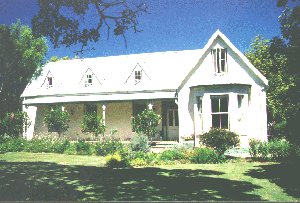 Oak Tree Guest House in George